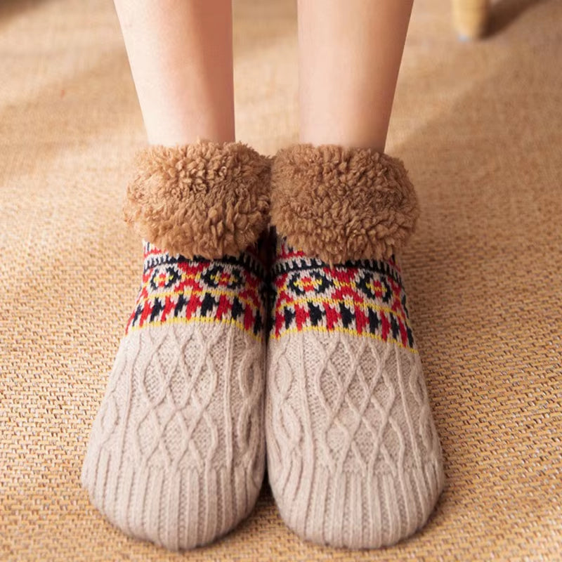 Fall and Winter Floor Socks Home Warm Women Men Socks Snow Socks Sleep Carpet Socks Slippers Socks Men Non-Slip Yoga Socks
