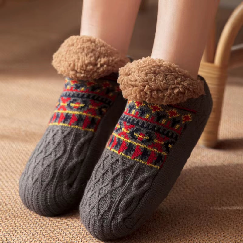 Fall and Winter Floor Socks Home Warm Women Men Socks Snow Socks Sleep Carpet Socks Slippers Socks Men Non-Slip Yoga Socks
